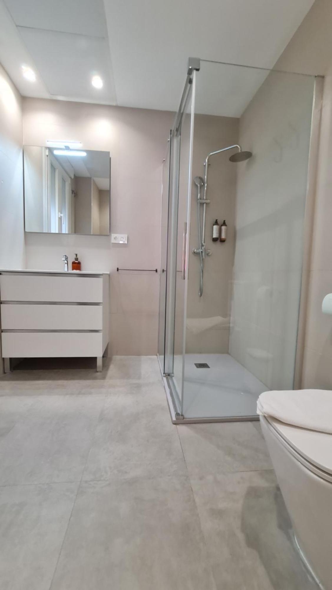 Appartamento Navas 101 Cosmopolitan Loft Granada Esterno foto